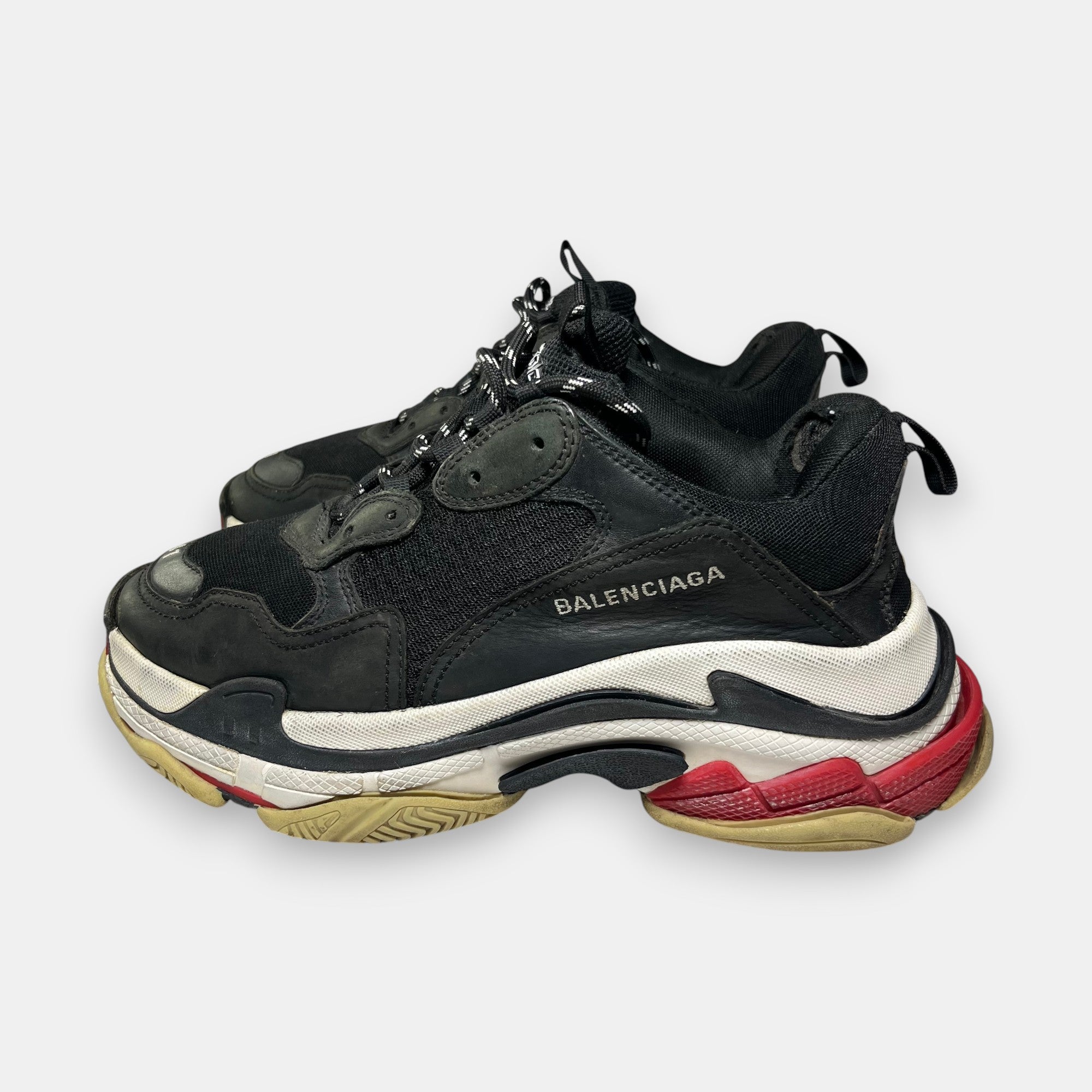 Balenciaga FW18 Triple S “Bred” in Black, Red & White