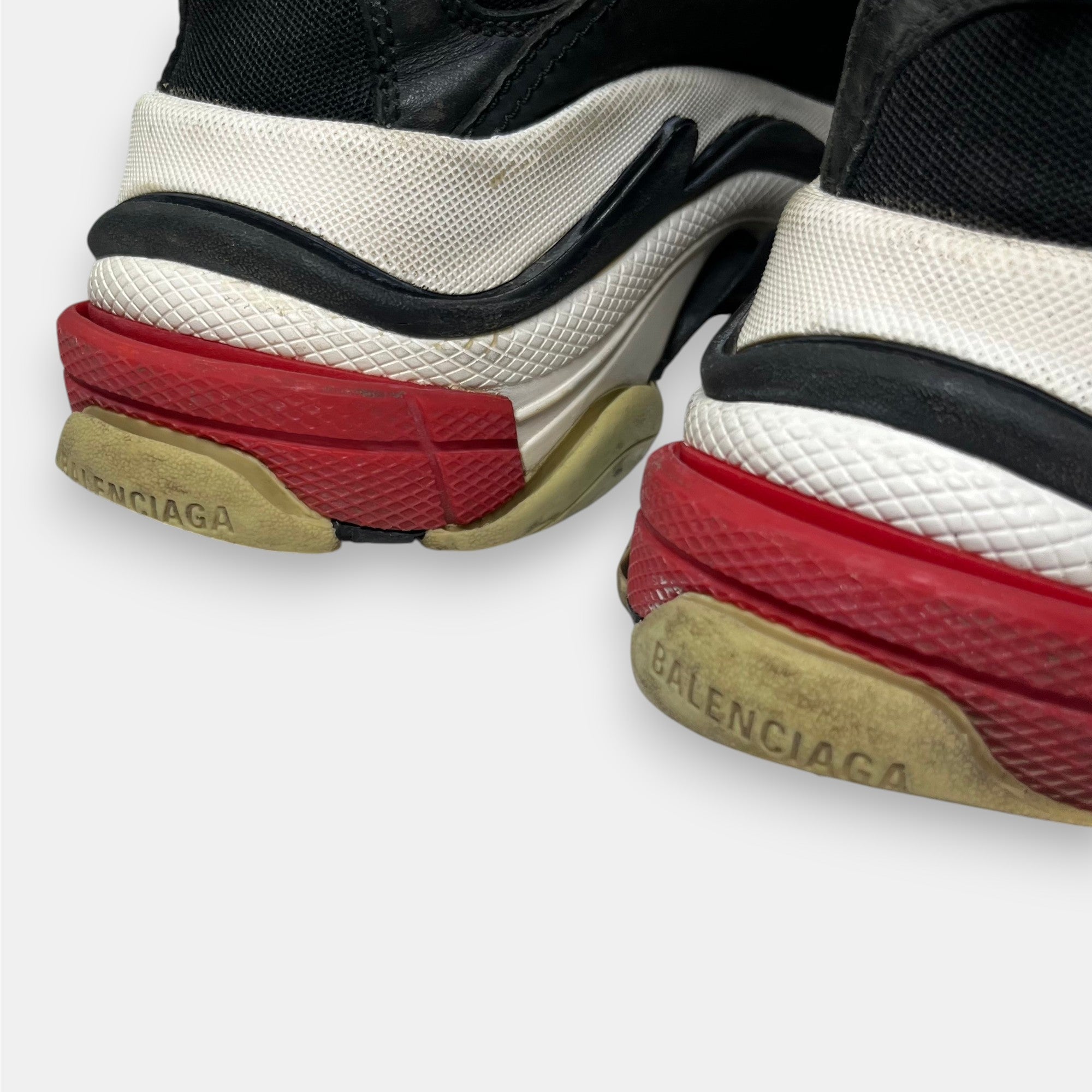 Balenciaga FW18 Triple S “Bred” in Black, Red & White