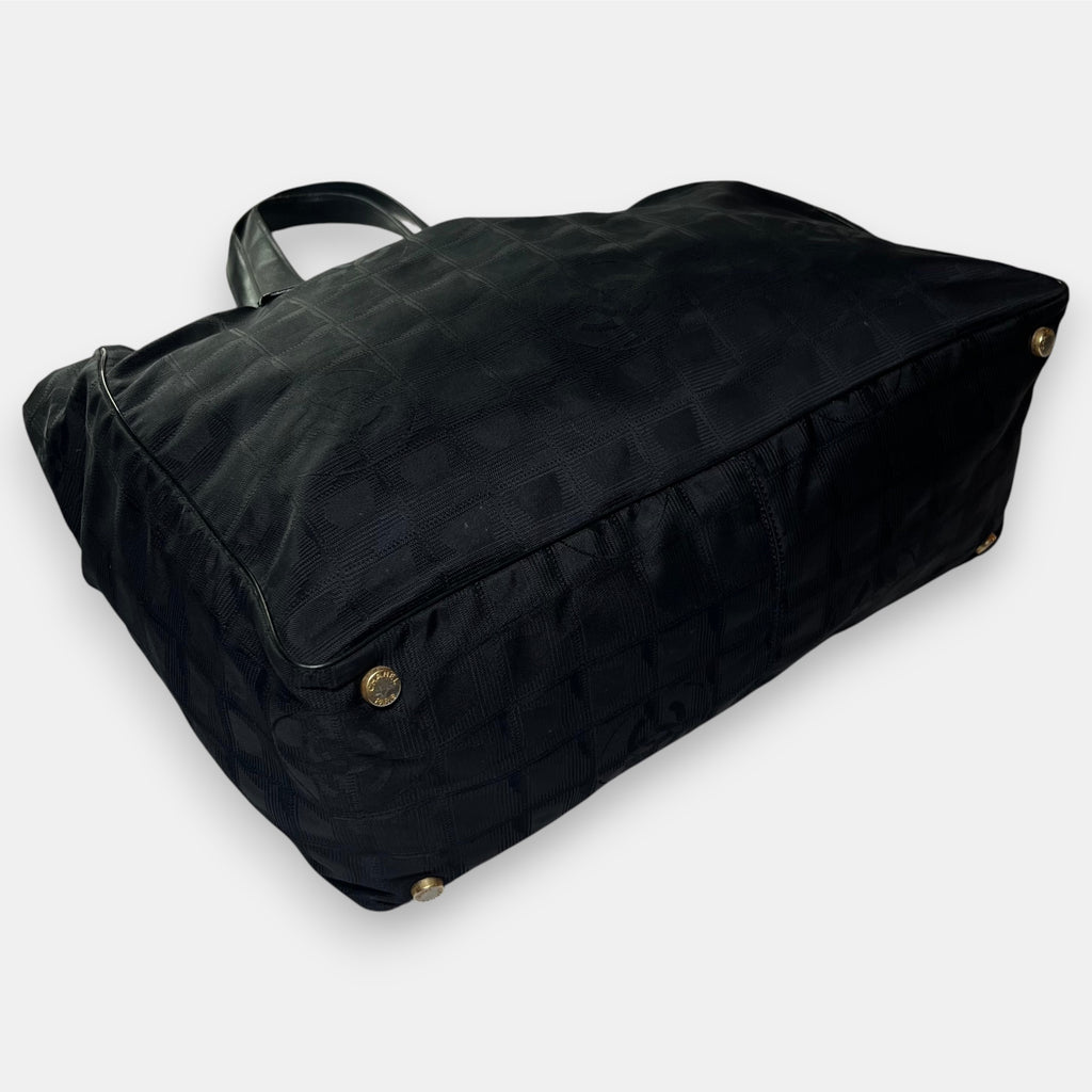 Chanel Travel Line Black Bag Medium 2002