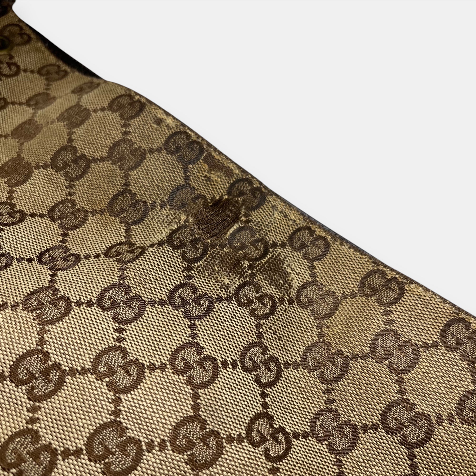 Gucci Messenger Bag GG canvas Gold Metal Hardware