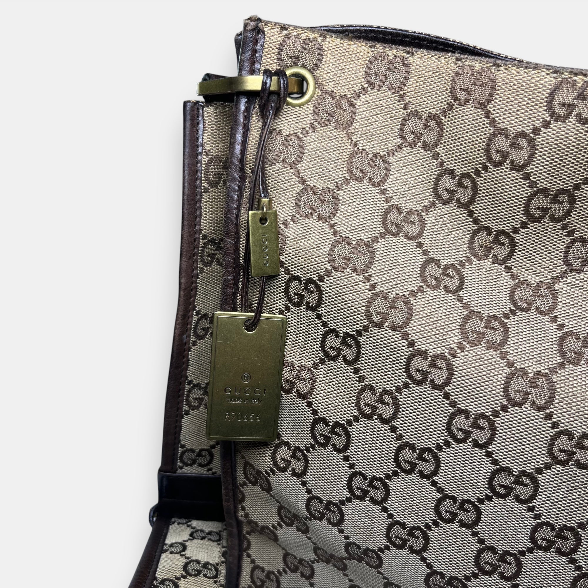 Gucci Messenger Bag GG canvas Gold Metal Hardware