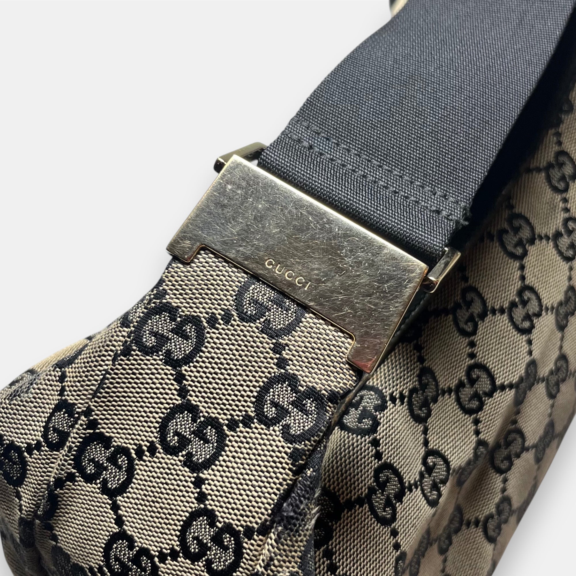 Gucci Shoulder Bag GG Canvas Black