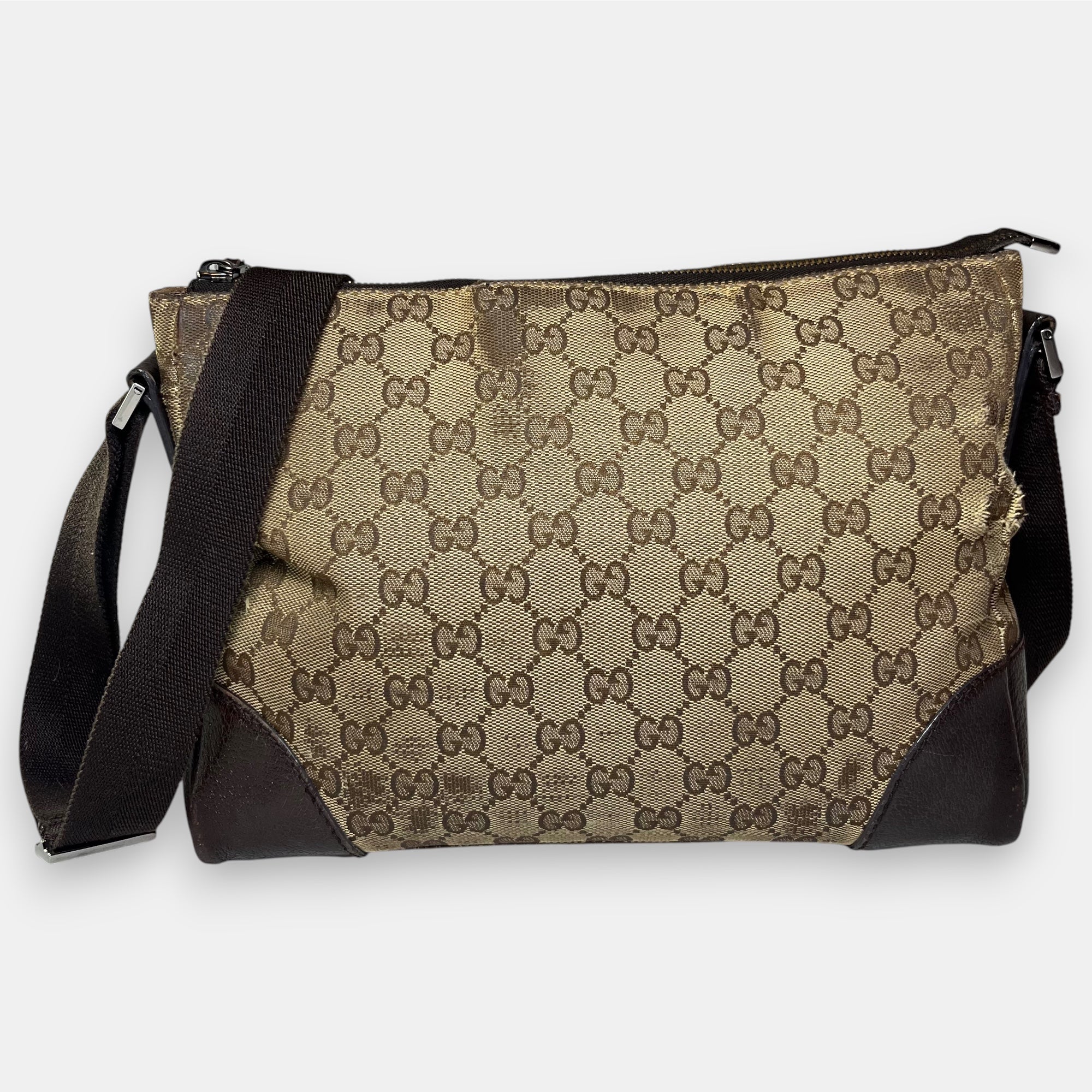 Gucci GG Canvas Shoulder Bag Beige Silver Hardware w. Original Papers