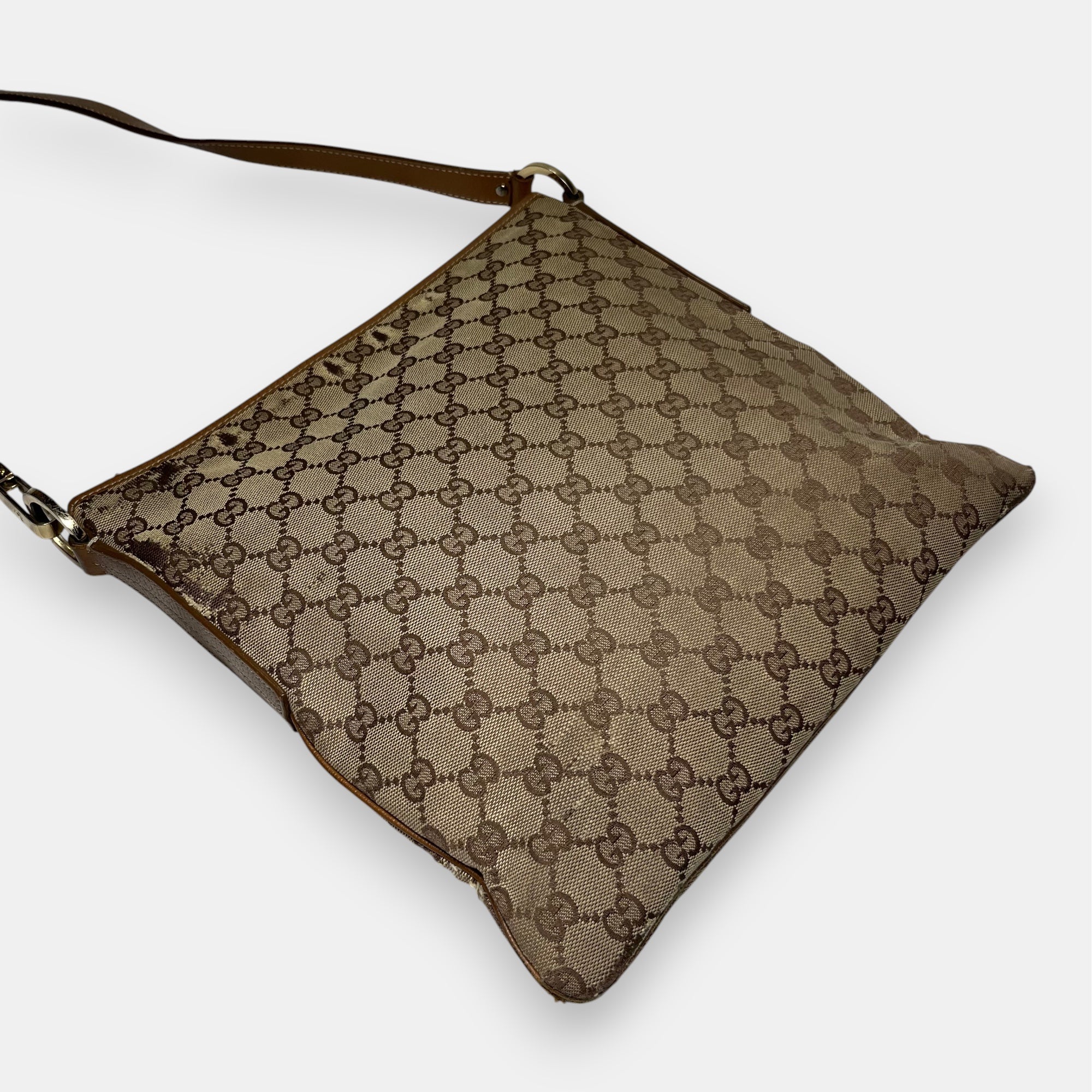 Gucci Shoulder Bag GG Canvas