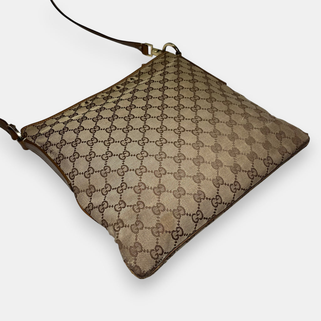 Gucci Shoulder Bag GG Canvas