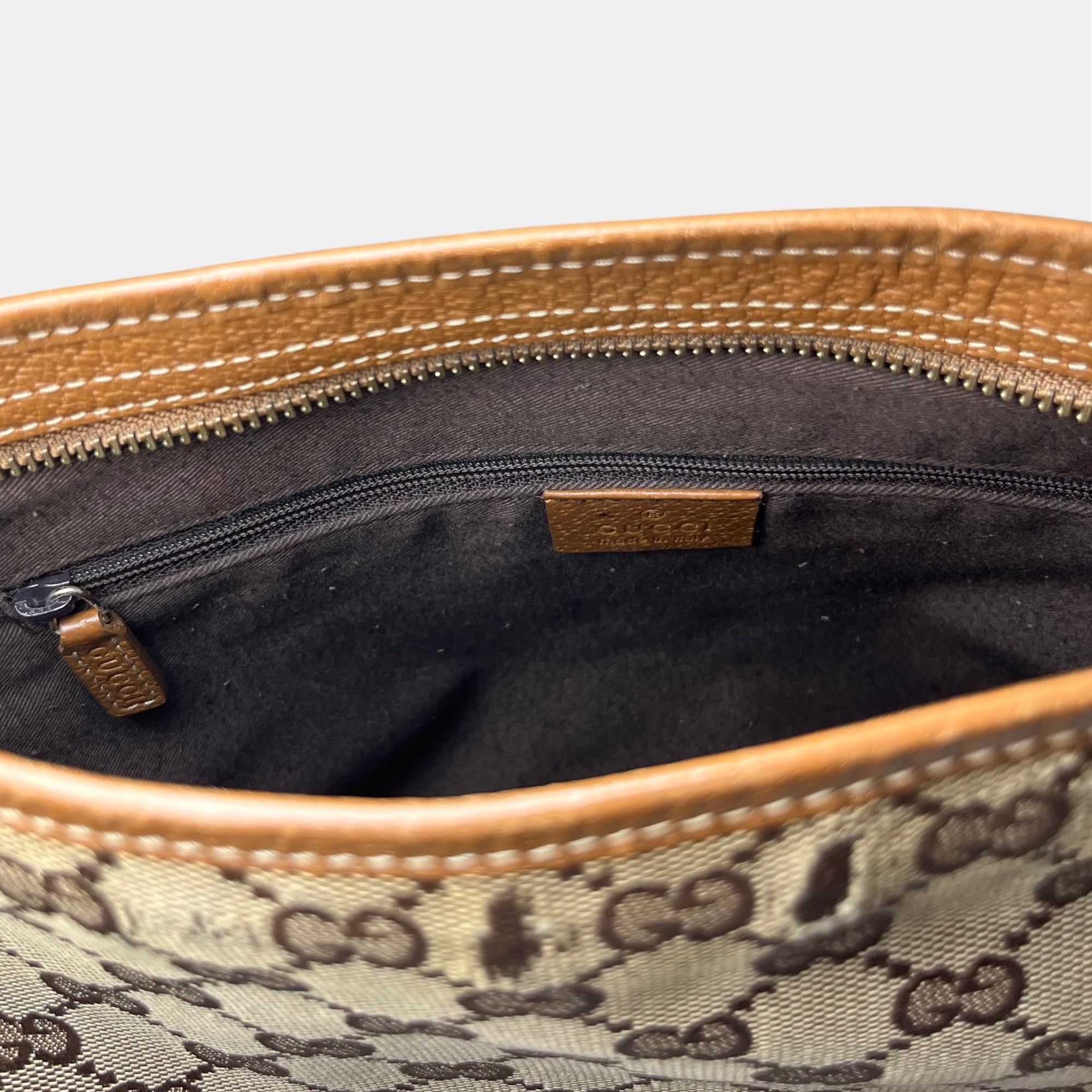 Gucci Shoulder Bag GG Canvas
