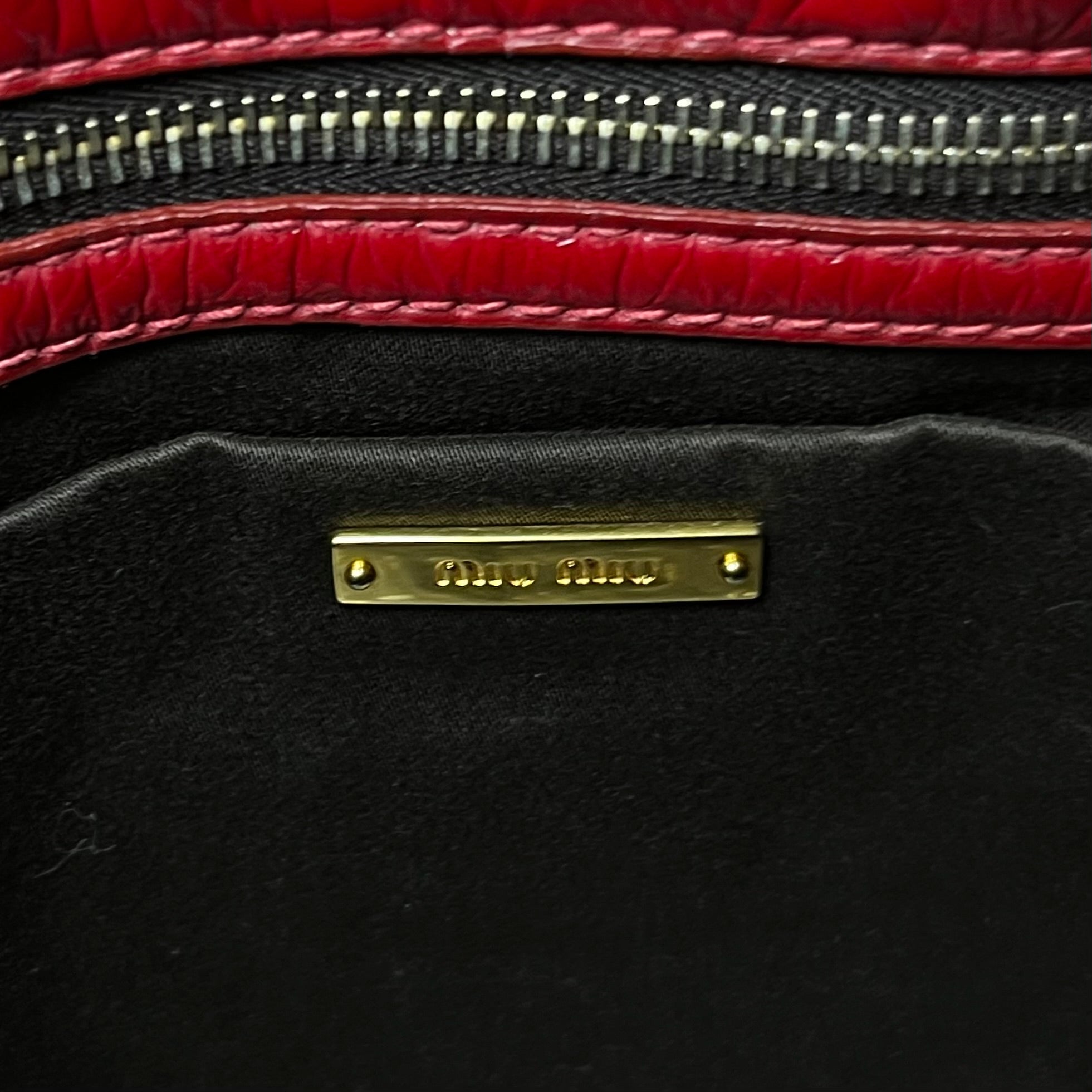 Miu Miu Rosso Red Hand Bag w. Dust Bag & Tag 2011