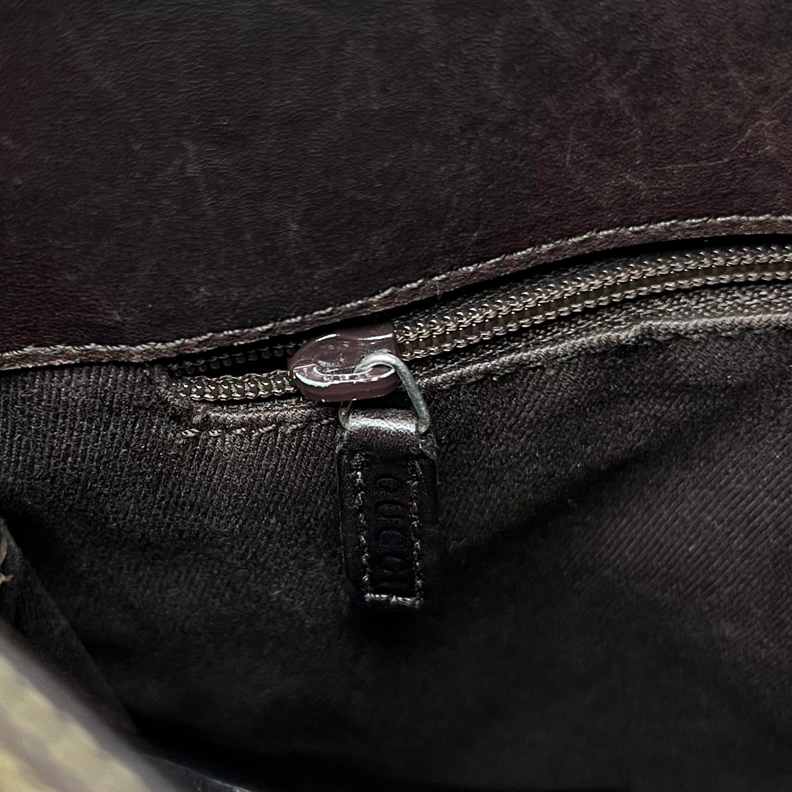 Gucci Small Messenger Bag GG canvas Gold Metal Hardware