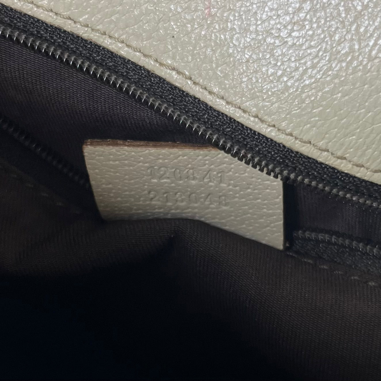 Gucci Ugly 88 Vinted Likes Bag White Metal Circles