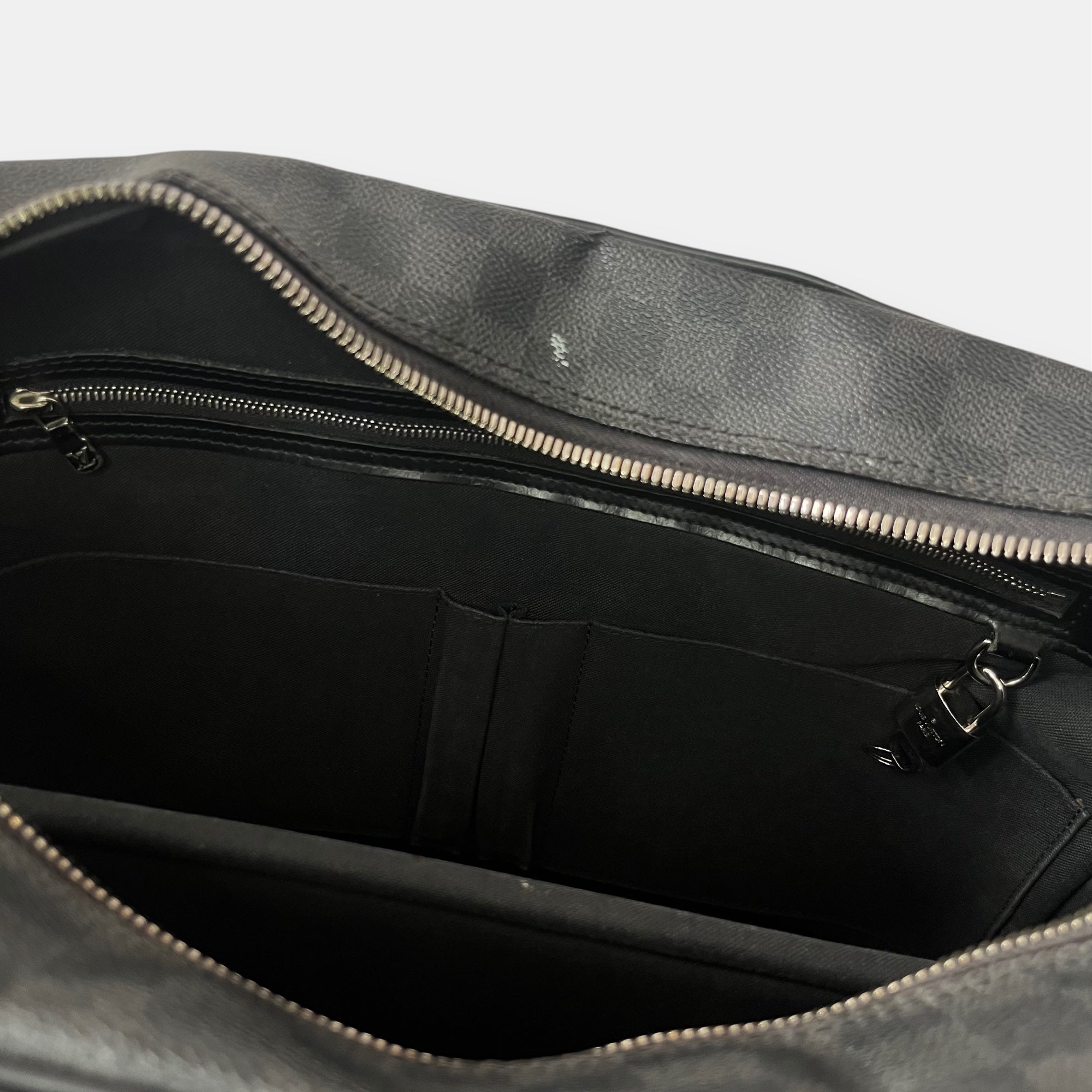 Louis Vuitton PDV GM Damier Graphite "Porte Documents Voyage" 2010