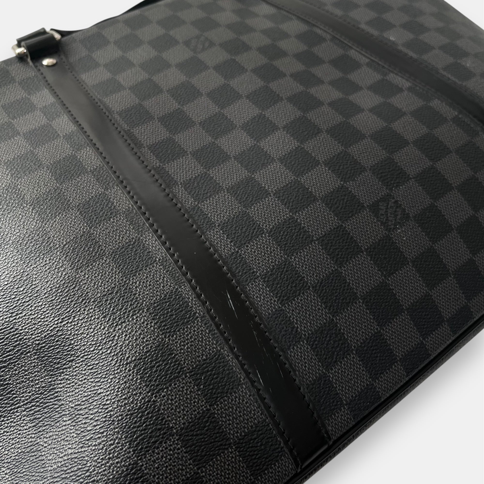 Louis Vuitton Damier Graphite Canvas Jorn 2009