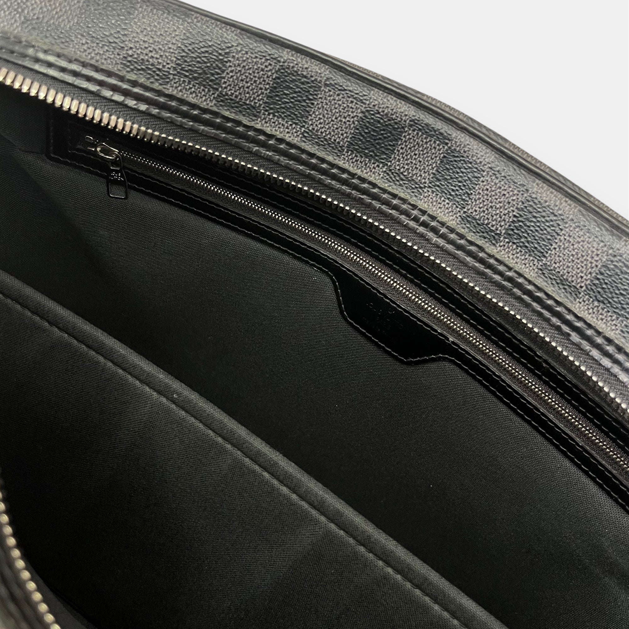Louis Vuitton Damier Graphite Canvas Jorn 2009