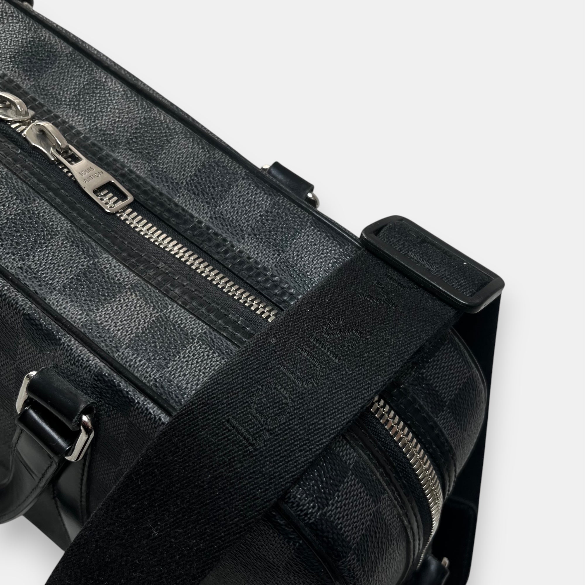 Louis Vuitton Damier Graphite Canvas Jorn 2009